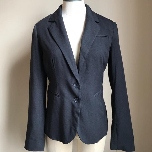 Apt. 9 Jackets & Blazers - NWT Apt. 9 Charcoal Gray 2-Button Blazer